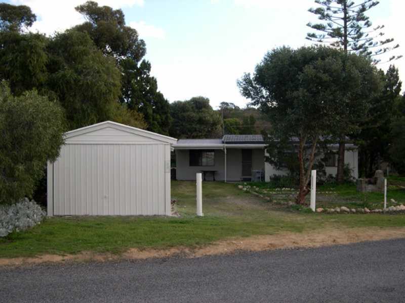 66 The Esplanade, Pine Point SA 5571