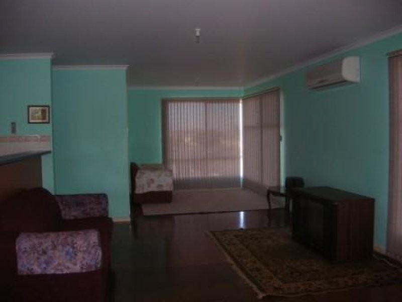 6 Riley Road, North Beach SA 5556