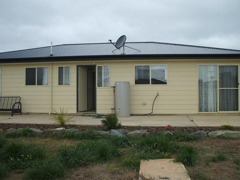 2 Browne Court, Wallaroo SA 5556