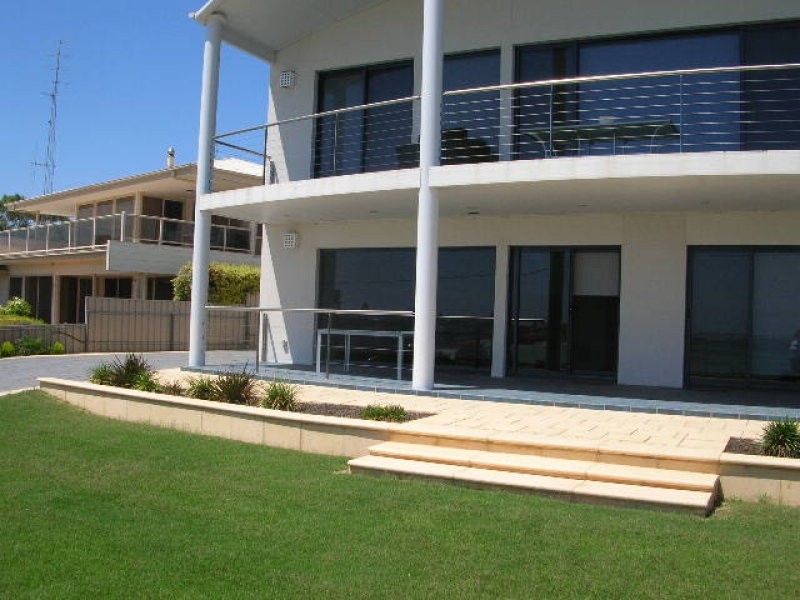 2 Cunliffe Street, Port Hughes SA 5558