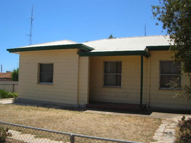 11 Daly Street, Wallaroo SA 5556