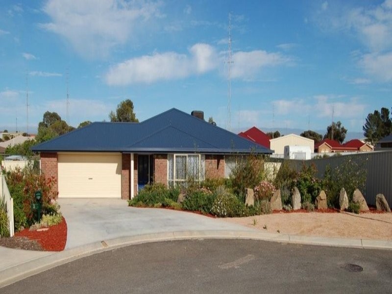 9 Clayton Street, Moonta Bay SA 5558