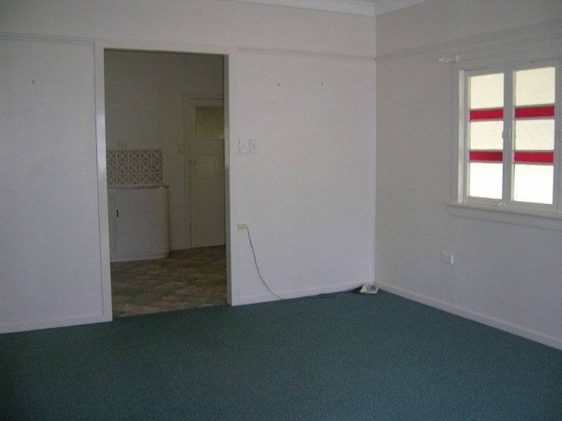 128 Earl St, Rockhampton QLD 4700