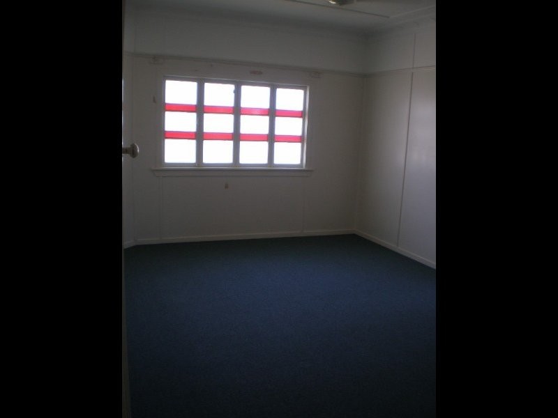 128 Earl St, Rockhampton QLD 4700