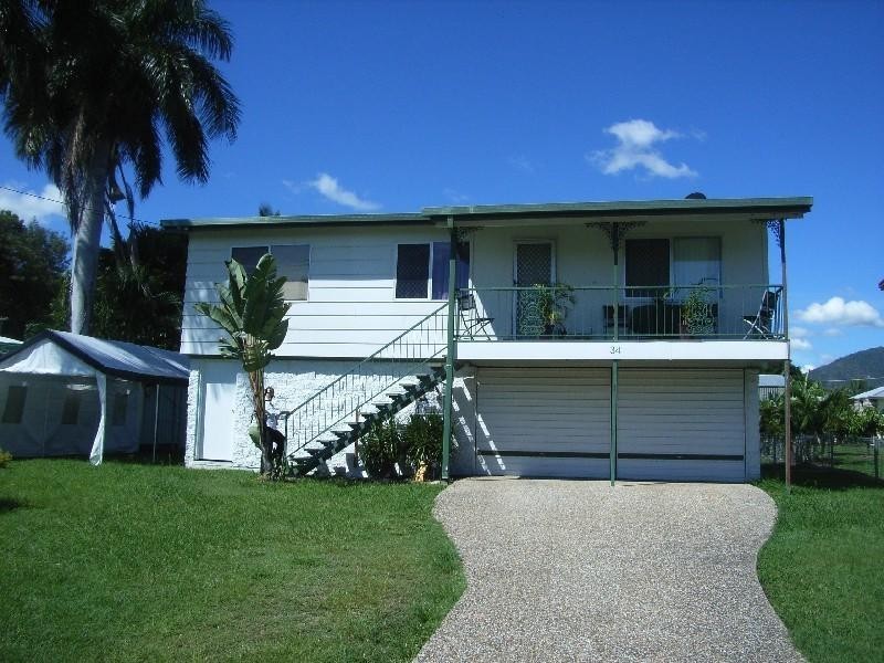 34 Twigg Street, Park Avenue QLD 4701