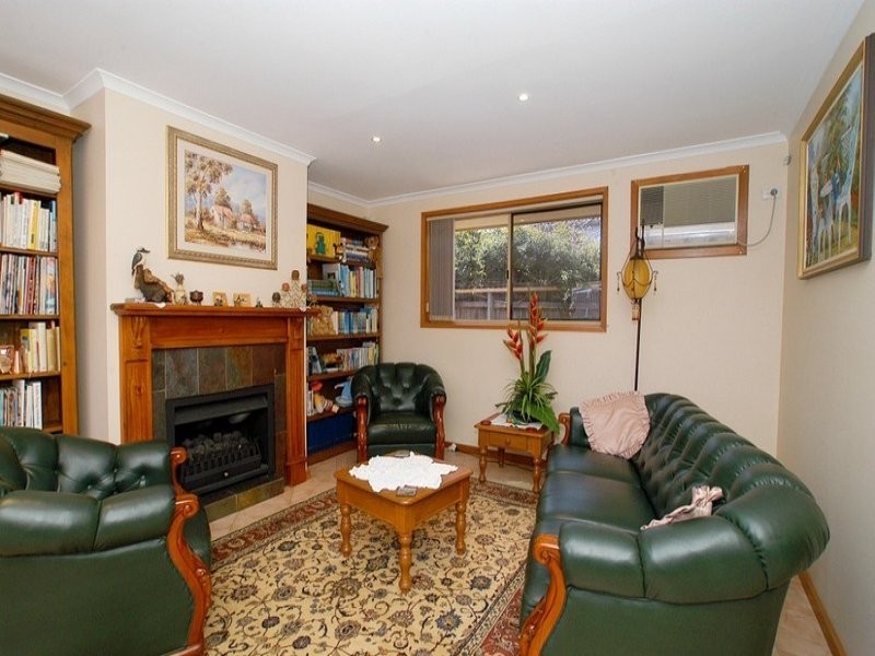 33 Hornsby Drive, Langwarrin VIC 3910