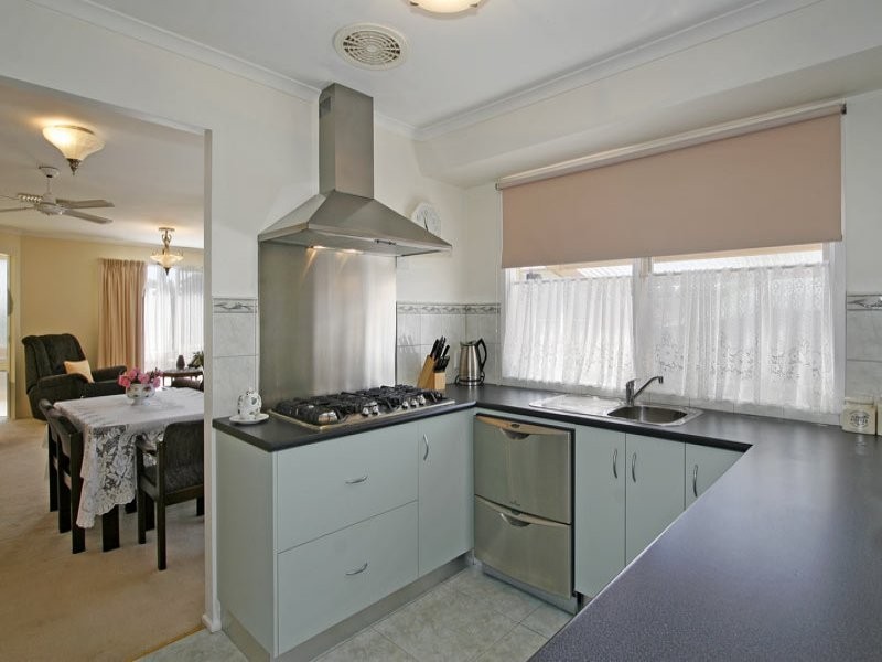 12 Monique Drive, Langwarrin VIC 3910