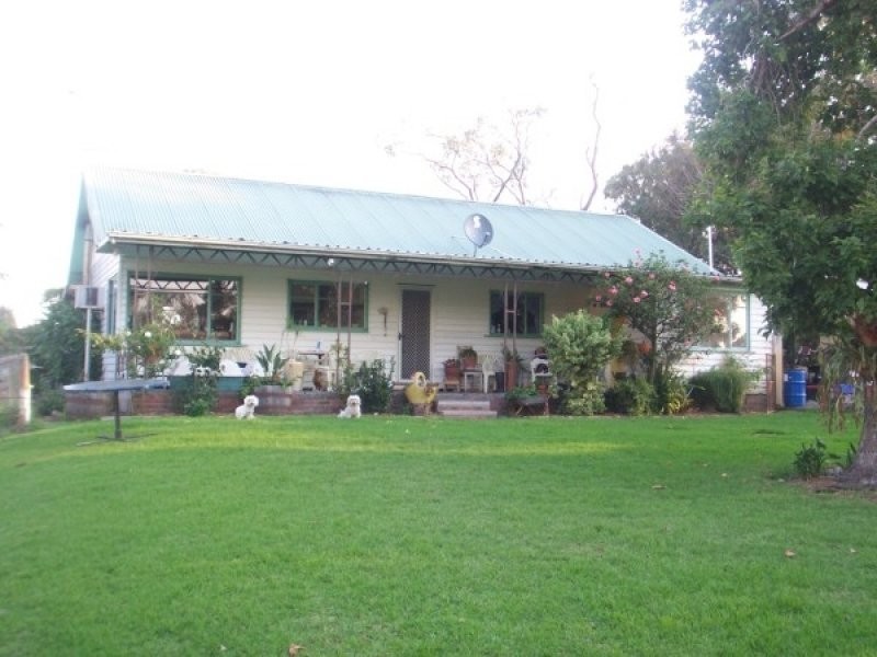 51 Hall Road, Carrum Downs VIC 3201