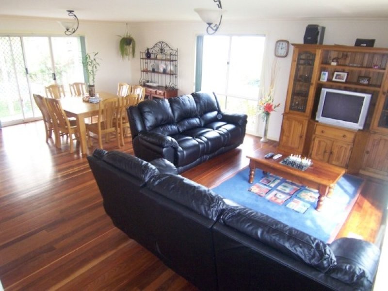 8 Eucalypt Court, Langwarrin VIC 3910