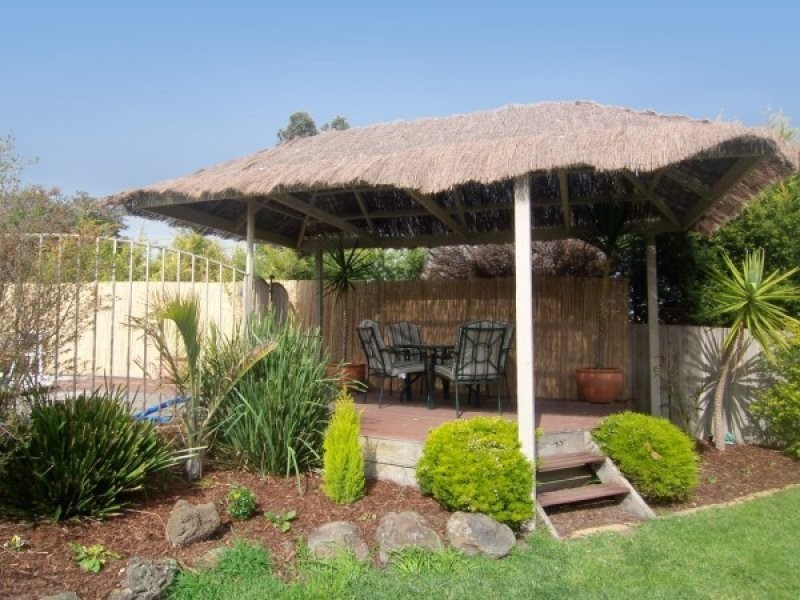 8 Eucalypt Court, Langwarrin VIC 3910