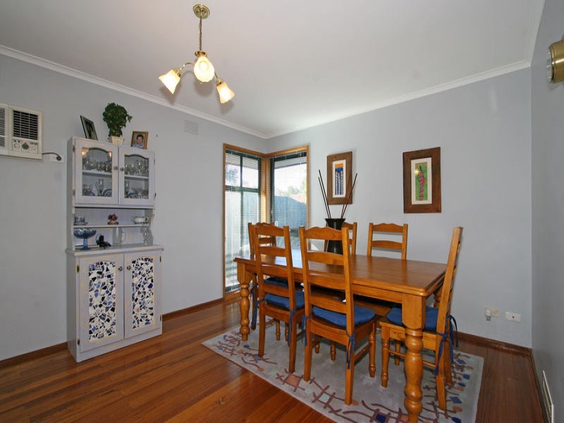 73 Grimwade Crescent, Frankston VIC 3199