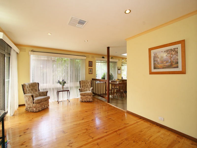 15 Bush Court, Langwarrin VIC 3910