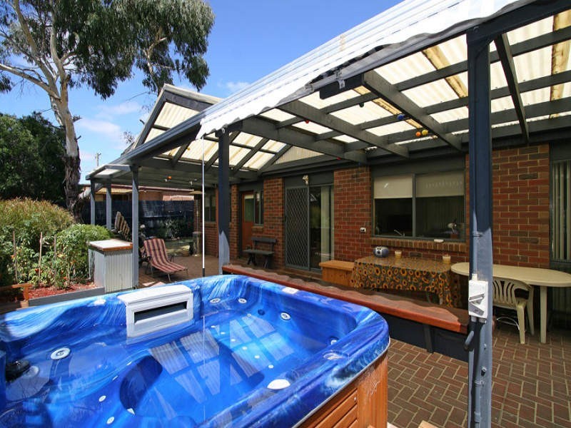 6 Oxley Court, Langwarrin VIC 3910