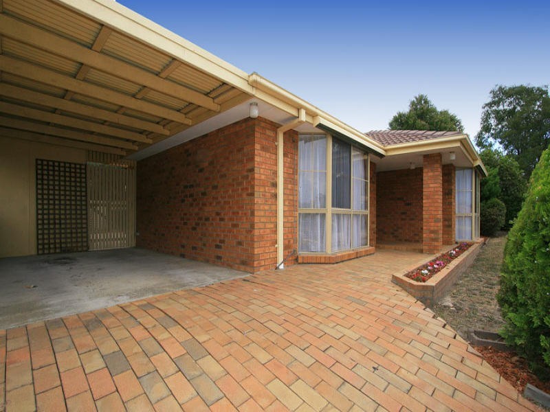 6 Granite Drive, Langwarrin VIC 3910