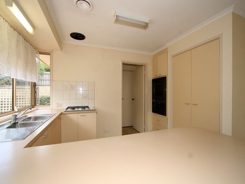 6 Granite Drive, Langwarrin VIC 3910