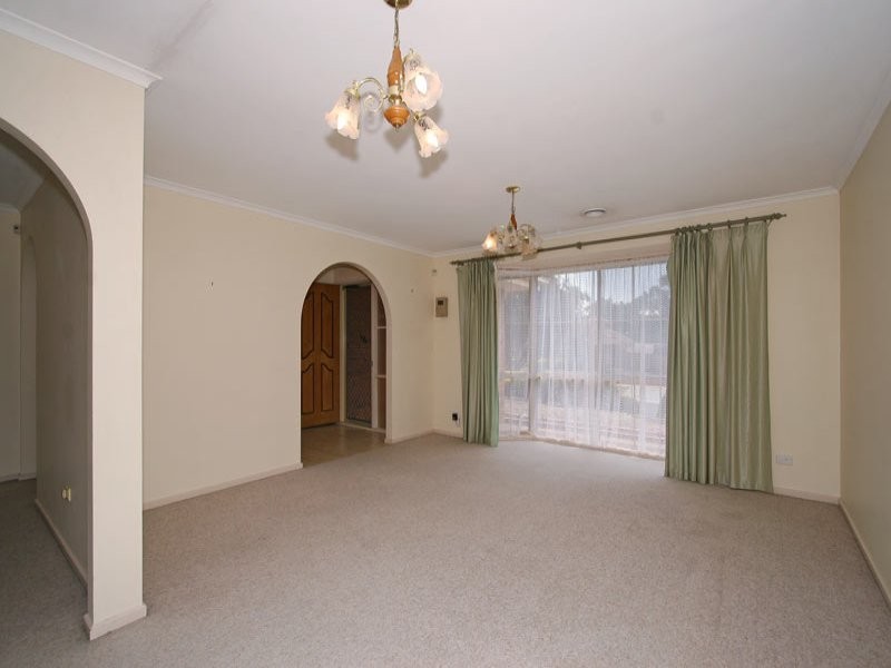 6 Granite Drive, Langwarrin VIC 3910
