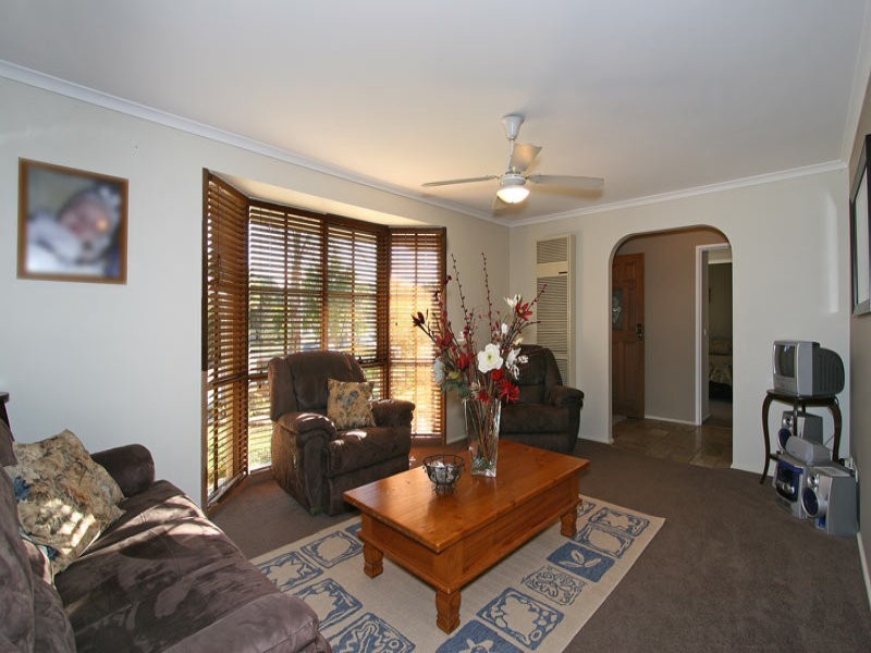 4 Lois Court, Langwarrin VIC 3910