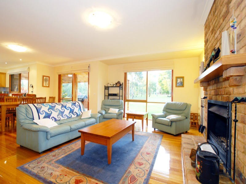 13 Timarron Court, Langwarrin VIC 3910