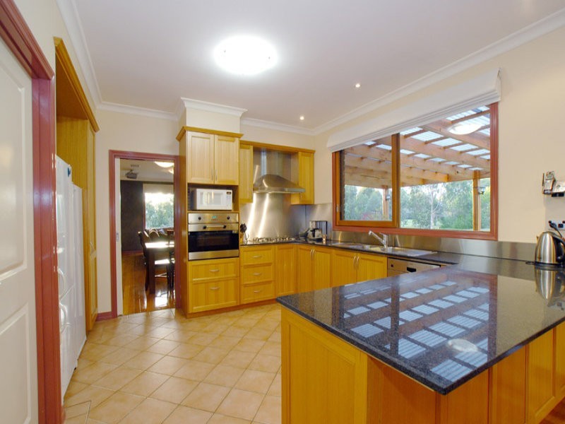 13 Timarron Court, Langwarrin VIC 3910