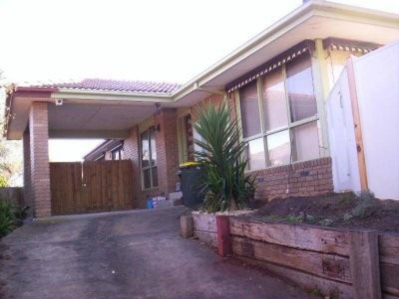 13 Onkara Street, Frankston VIC 3199