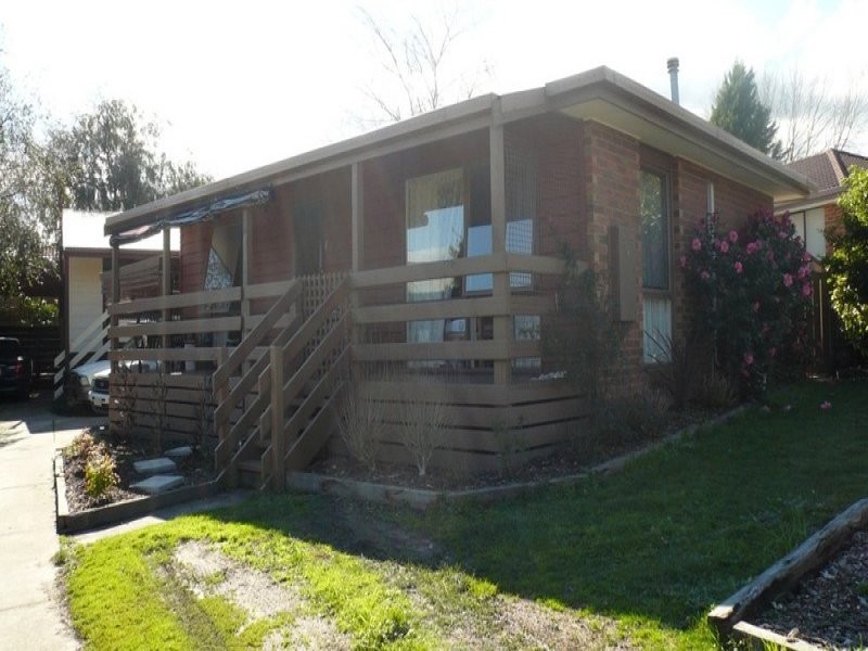 5b Greenacres Court, Langwarrin VIC 3910