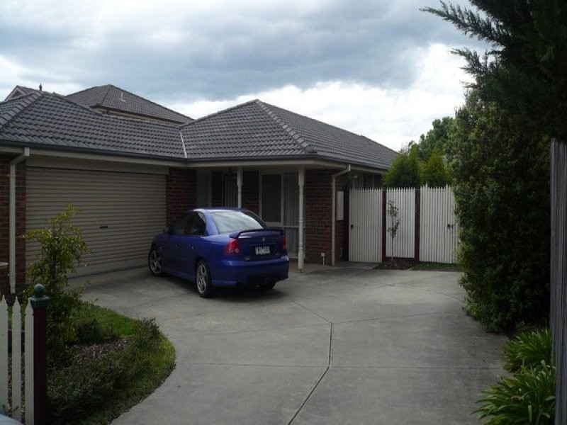 8 Carolyn Court, Langwarrin VIC 3910