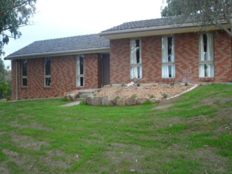 590 Frankston Cranbourne Road, Cranbourne South VIC 3977