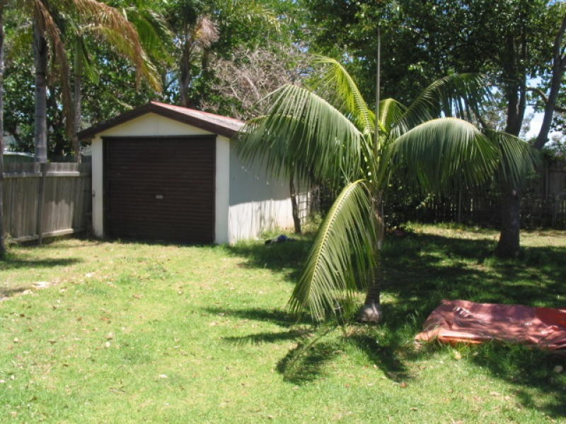 951 The Entrance Road, Forresters Beach NSW 2260