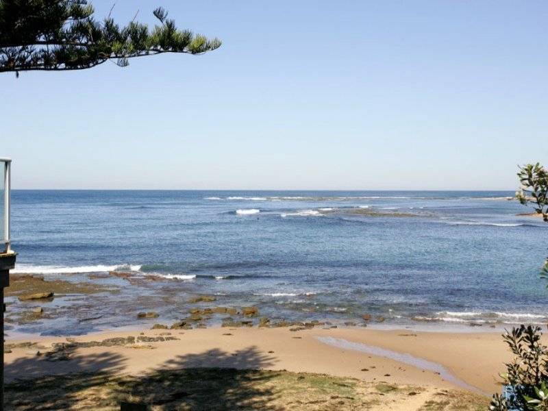 Blue Bay NSW 2261