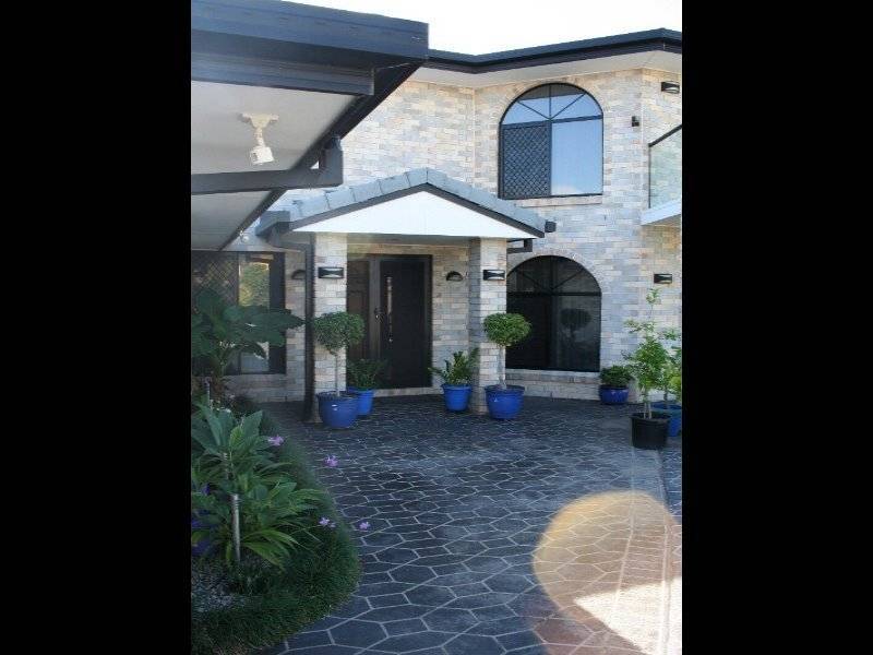 20 Sands Street, Redcliffe QLD 4020