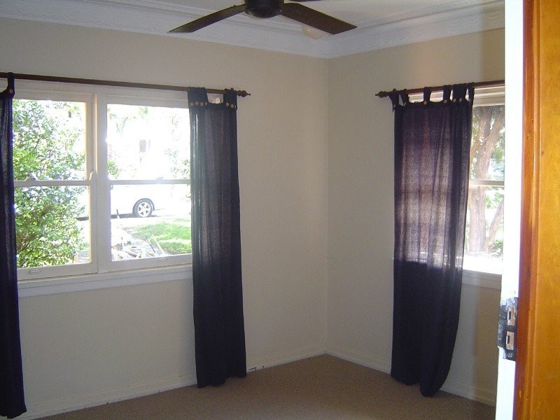 6 Grant Street, Redcliffe QLD 4020