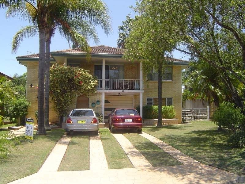 17 Gardenia Street, Clontarf QLD 4019