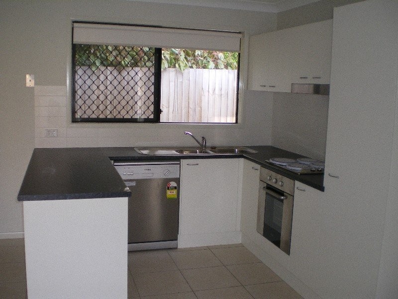 8 Evans Street, Clontarf QLD 4019