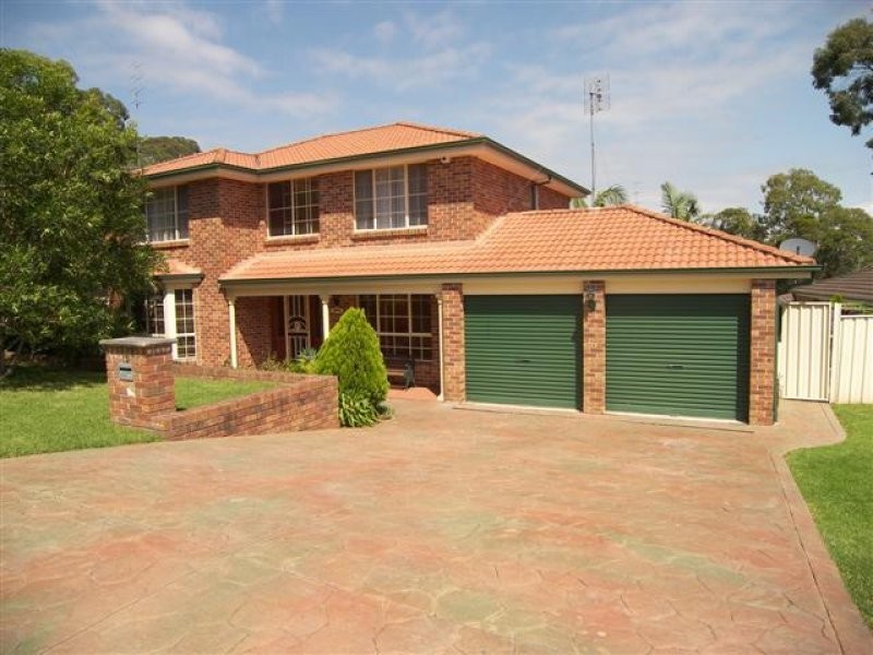 15 Carlon Crescent, Farmborough Heights NSW 2526