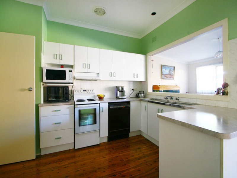 21 JIndalee Avenue, Kanahooka NSW 2530