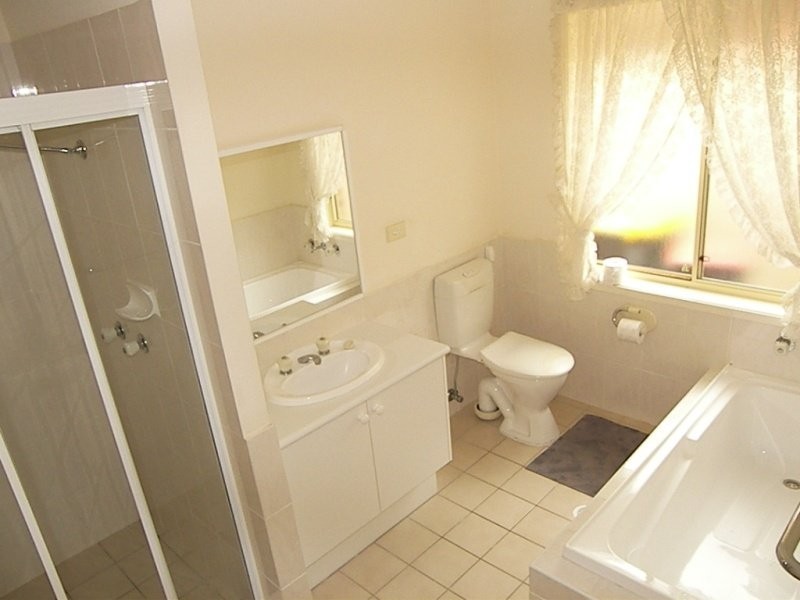 13 Marie Place, Horsley NSW 2530