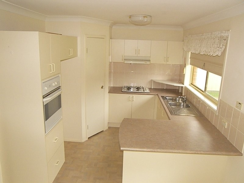 13 Marie Place, Horsley NSW 2530