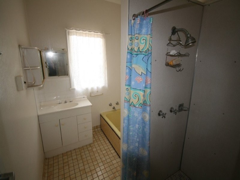 60 Mason Street, Mareeba QLD 4880