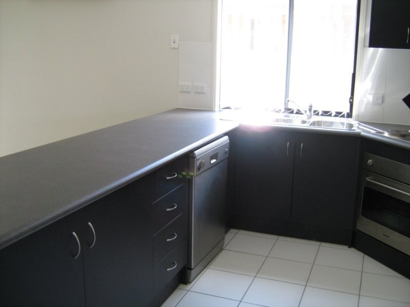 93 Collins Street, Collingwood Park QLD 4301