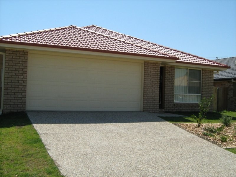 112 Anna Drive, Raceview QLD 4305