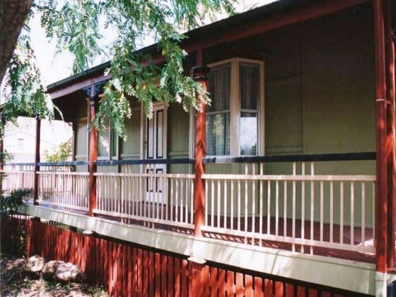 4 Holt Street, Brassall QLD 4305