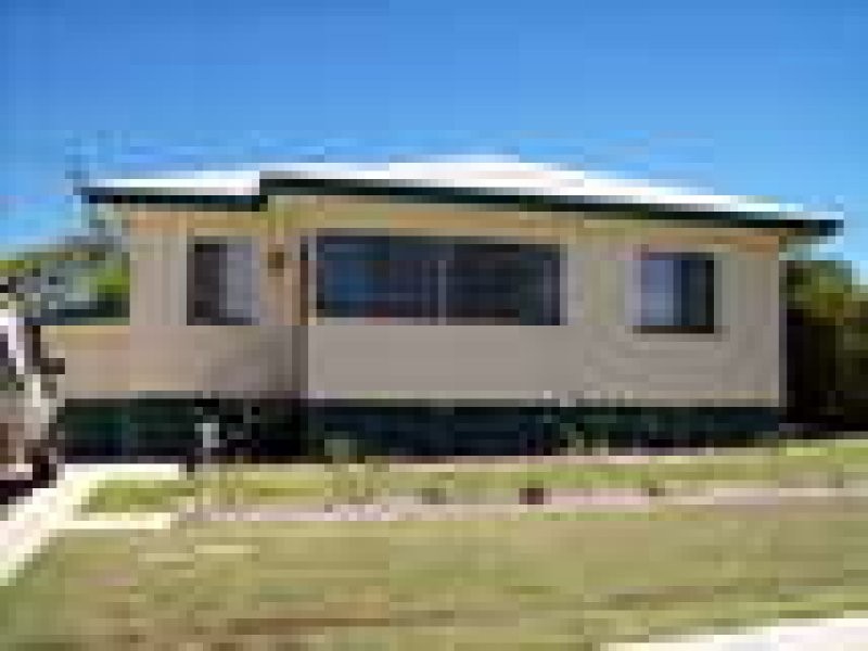 90 Haig Street, Brassall QLD 4305