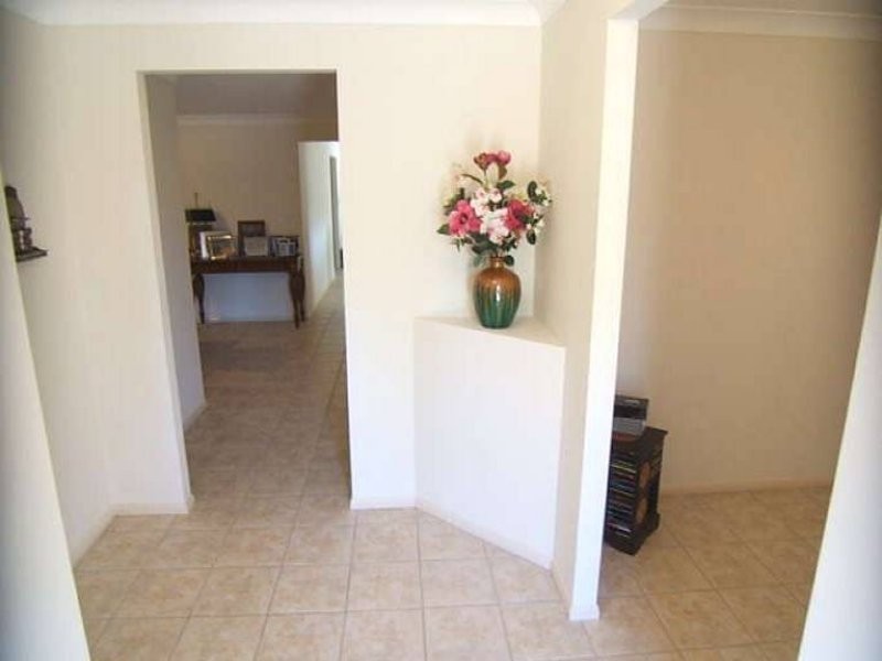 31 Oprah Court, Brassall QLD 4305