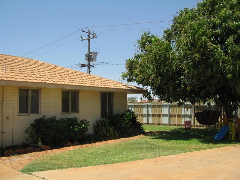 18 Bottlebrush Crescent, South Hedland WA 6722