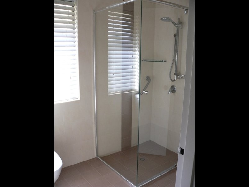 5 Mercer Road, Riverton WA 6148