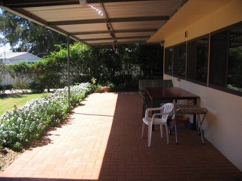 9 Bedingfeld Road, Pinjarra WA 6208