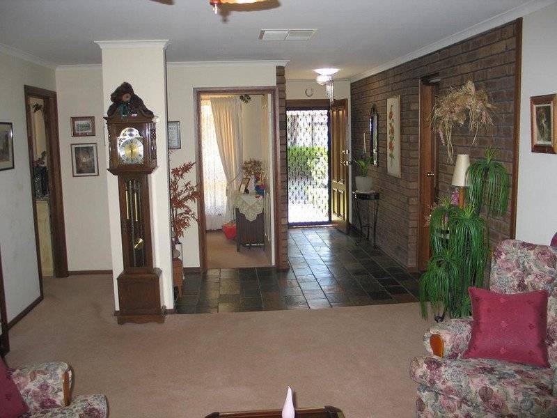 14 Bushmills Street, Greenwith SA 5125