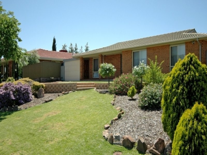 5 Anne Marie Court, Golden Grove SA 5125