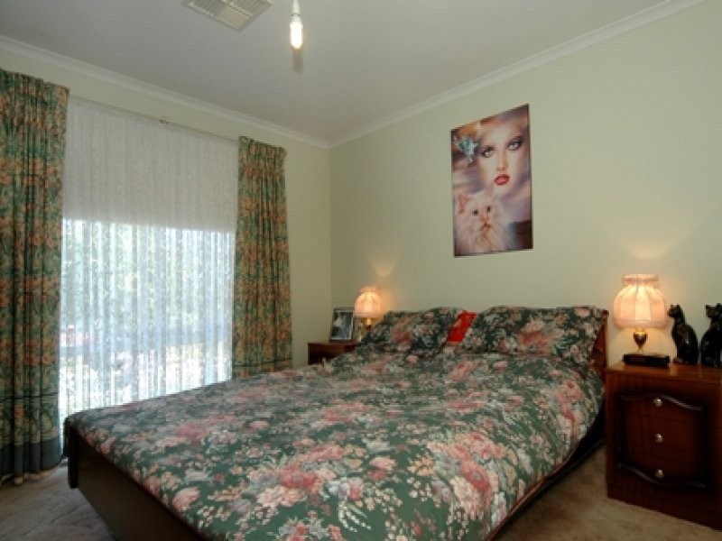 5 Anne Marie Court, Golden Grove SA 5125