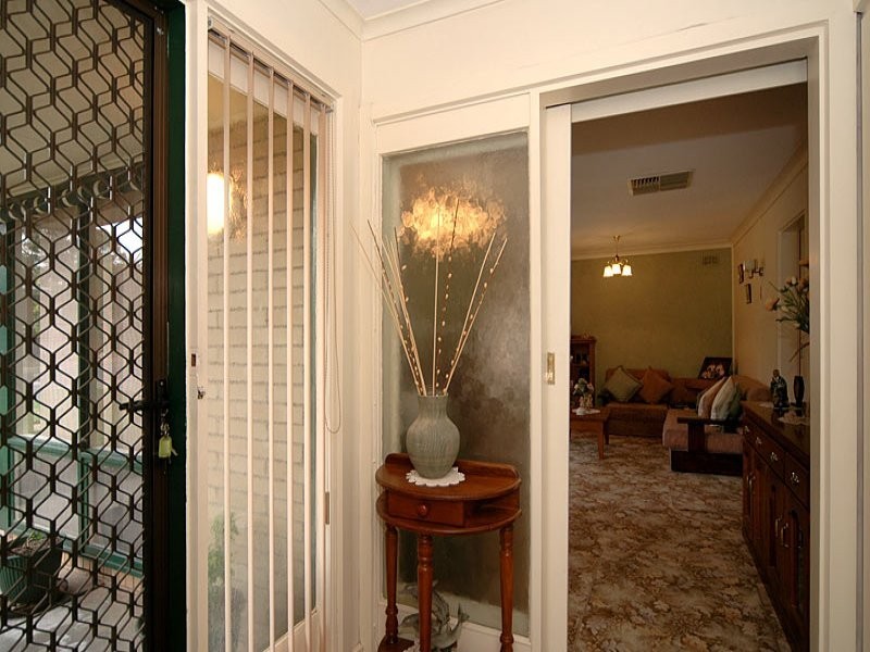 34 Kildonan Avenue, Para Vista SA 5093